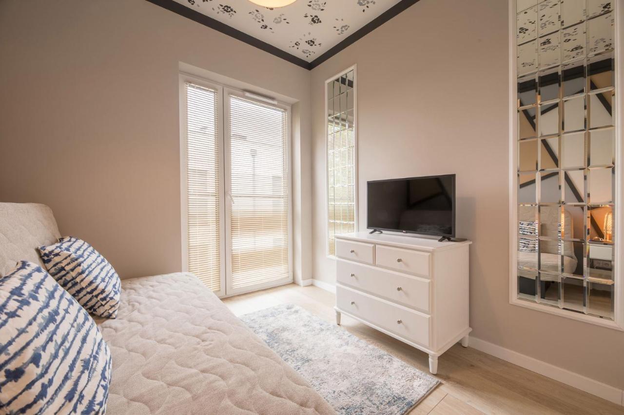 Apartament Mimbelli Ustka Exteriör bild